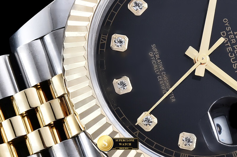 Rolex Ref. R2DJ0502G QF - On-Wrist Presence & Case Thickness View (Photo 7 of 28)