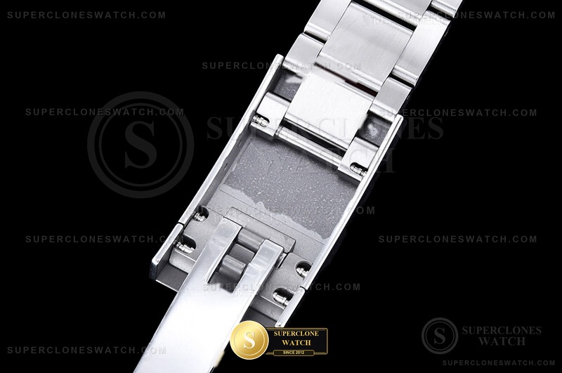 Rolex Ref. R2DJ0505H VF - Crown Guard & Dial Lume Verification (Photo 14 of 26)