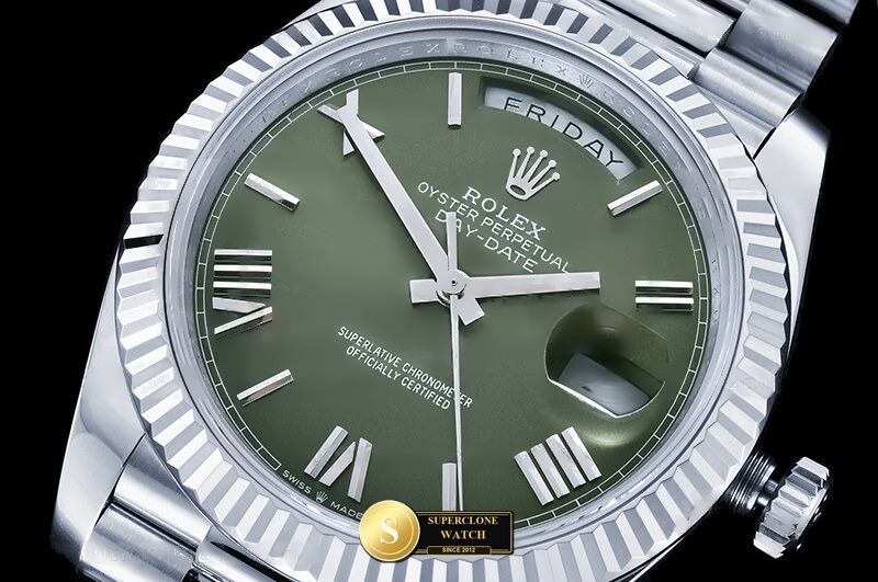 Rolex Ref. RDD0373B QF - Lug-to-Lug & Rehaut Engraving View (Photo 5 of 26)
