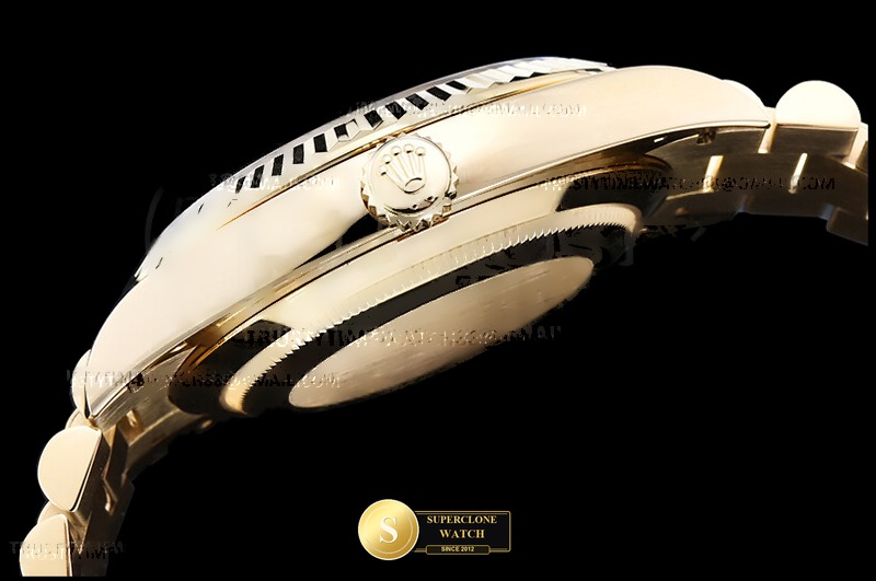 Rolex Ref. RDD0377B QF - On-Wrist Presence & Case Thickness View (Photo 17 of 31)