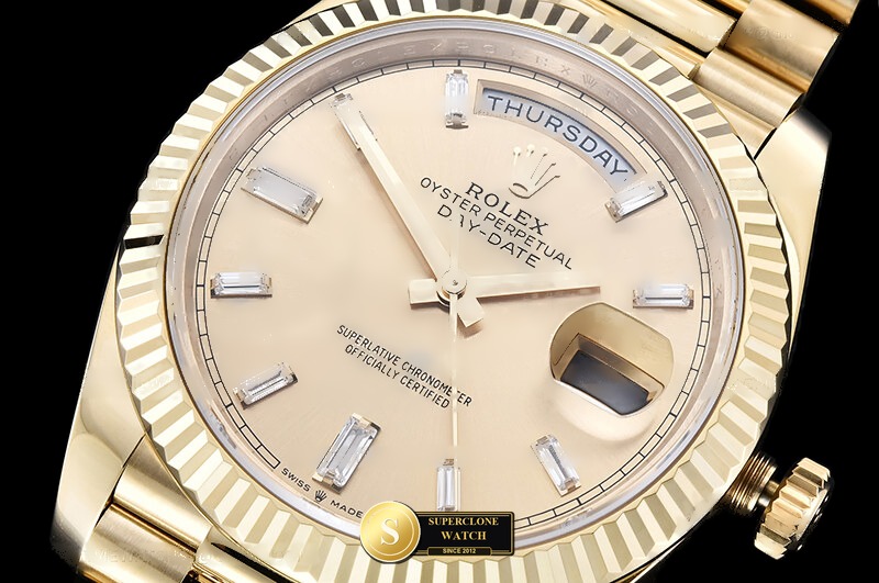 Rolex Ref. RDD0377D QF - Lug-to-Lug & Rehaut Engraving View (Photo 5 of 31)