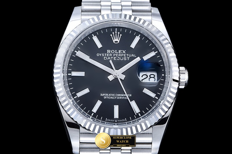 Rolex Ref. RDJ0476A CLEAN PLUS - Clasp & Solid 904L Bracelet Detail (Photo 3 of 28)