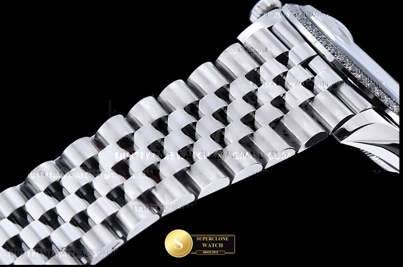Rolex Ref. RDJ0478A VSF - Crown Guard & Dial Lume Verification (Photo 14 of 28)