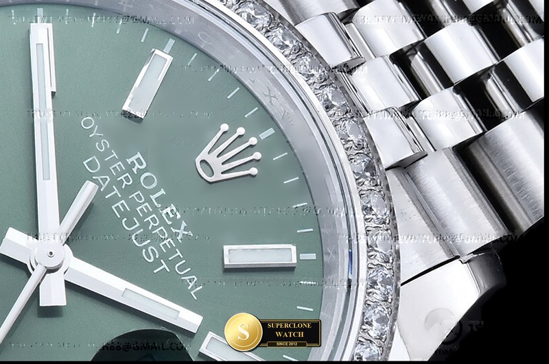 Rolex Ref. RDJ0478B VSF - Lateral Bezel & Sapphire Crystal Profile (Photo 6 of 28)