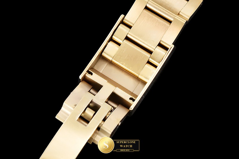 Rolex Ref. 126508 THB - On-Wrist Presence & Case Thickness View (Photo 15 of 33)