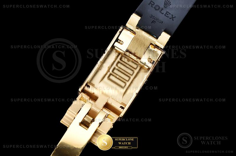 Rolex Ref. 126518 VSF - Crown Guard & Dial Lume Verification (Photo 14 of 30)