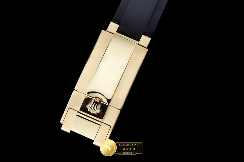 Rolex Ref. 116518 EWE - On-Wrist Presence & Case Thickness View (Photo 11 of 32)