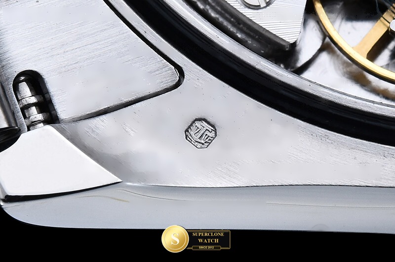 Rolex Ref. 126509 UFO - Crown Guard & Dial Lume Verification (Photo 24 of 35)