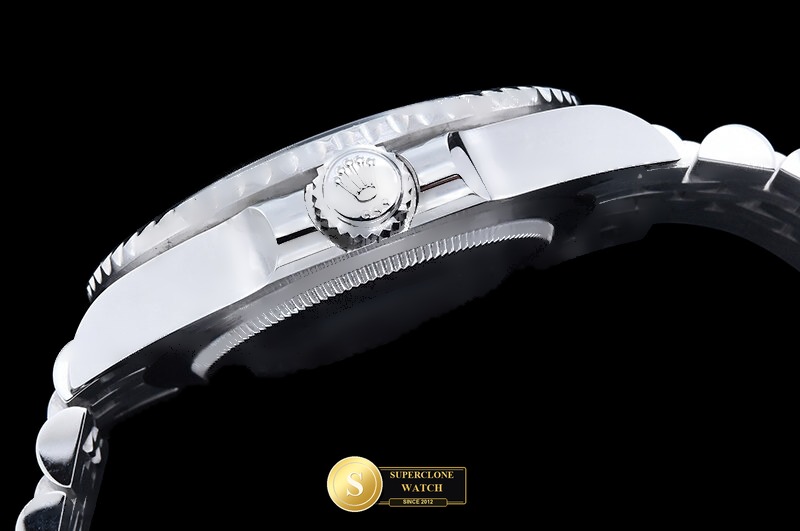 Rolex Ref. 126710BLRO VF - Crown Guard & Dial Lume Verification (Photo 16 of 31)