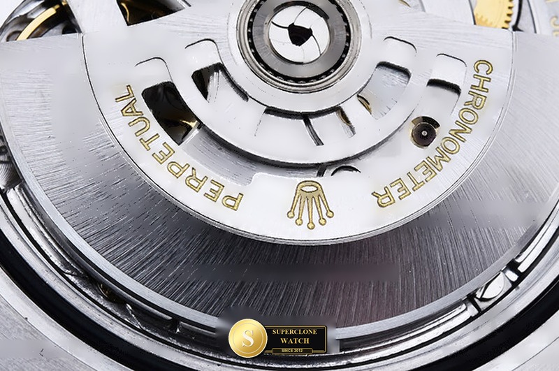 Rolex Ref. 126713GRNR VSF - On-Wrist Presence & Case Thickness View (Photo 23 of 31)