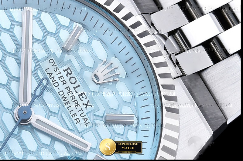 Rolex Ref. ROLLD007B K5F - Lateral Bezel & Sapphire Crystal Profile (Photo 6 of 28)