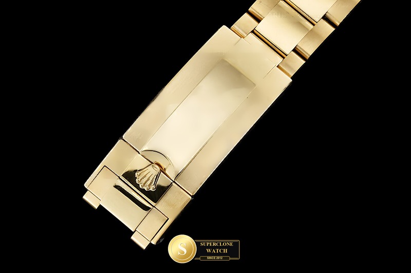Rolex Ref. 126618LB THB - Crown Guard & Dial Lume Verification (Photo 14 of 27)