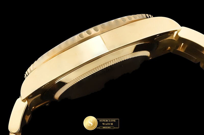 Rolex Ref. 126618LB THB - On-Wrist Presence & Case Thickness View (Photo 19 of 27)