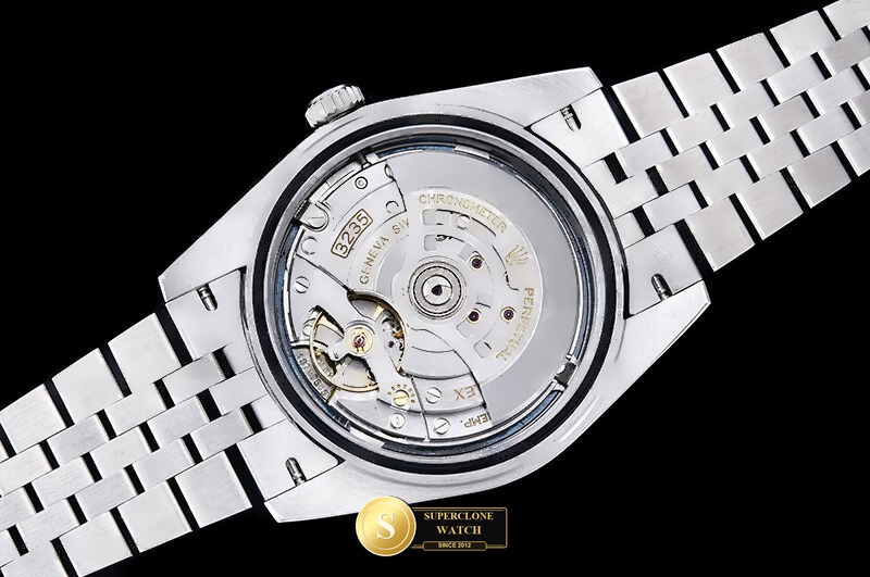 Rolex Ref. R2DJ0509G QF - Crown Guard & Dial Lume Verification (Photo 18 of 29)