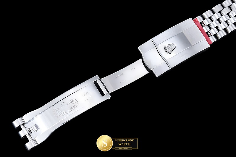 Rolex Ref. R2DJ0510C VSF - On-Wrist Presence & Case Thickness View (Photo 11 of 28)