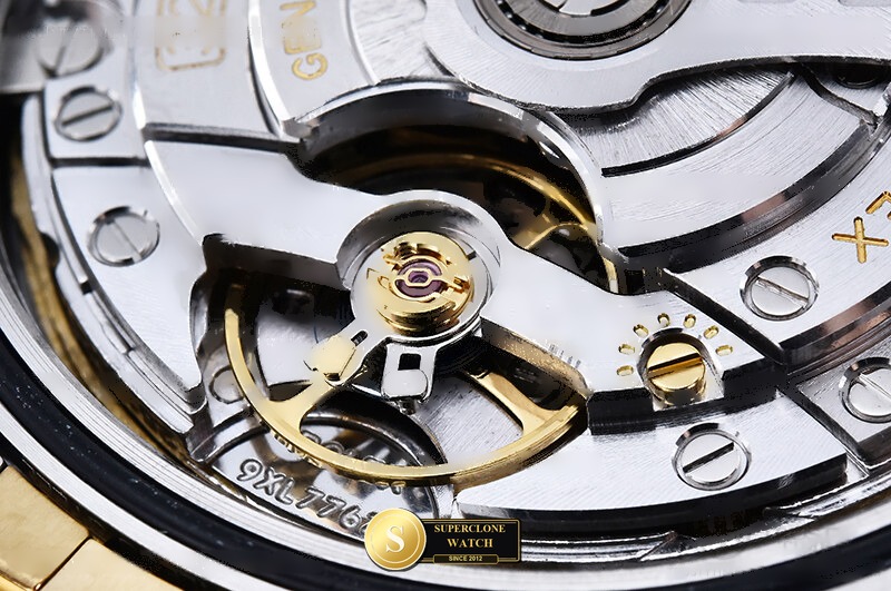 Rolex Ref. R2DJ0516D CLEAN PLUS - On-Wrist Presence & Case Thickness View (Photo 25 of 29)