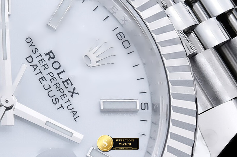 Rolex Ref. R2DJ0521A CLEAN PLUS - Lug-to-Lug & Rehaut Engraving View (Photo 5 of 24)