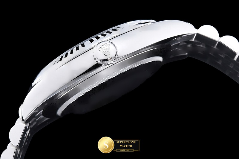 Rolex Ref. R2DJ0521I CLEAN PLUS - Crown Guard & Dial Lume Verification (Photo 14 of 27)
