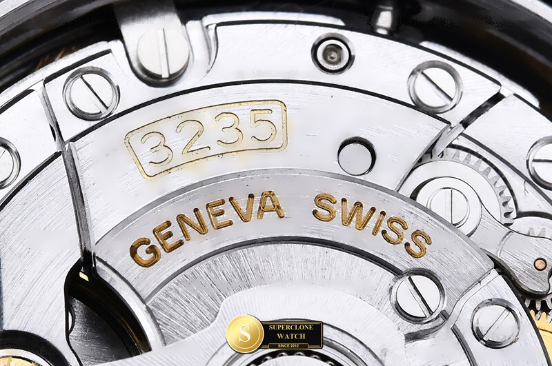 Rolex Ref. R2DJ0521I CLEAN PLUS - On-Wrist Presence & Case Thickness View (Photo 21 of 27)