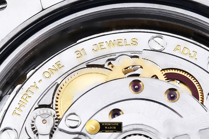 Rolex Ref. R2DJ0521I CLEAN PLUS - Crown Guard & Dial Lume Verification (Photo 22 of 27)