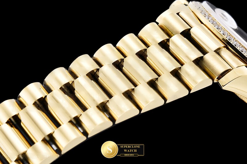 Rolex Ref. RDD0385B KF - On-Wrist Presence & Case Thickness View (Photo 13 of 25)