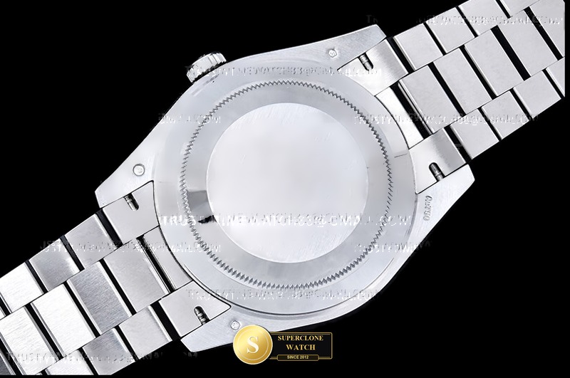 Rolex Ref. RDD0390B TM - Crown Guard & Dial Lume Verification (Photo 16 of 31)