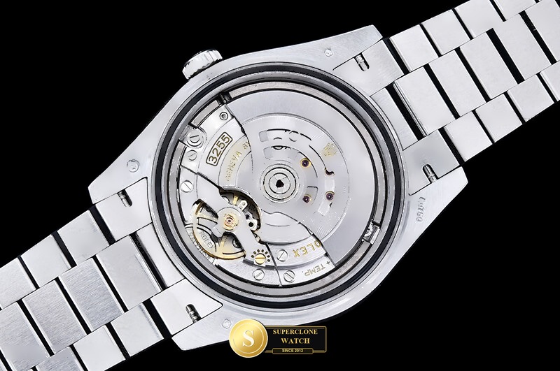 Rolex Ref. RDD0390F TM - On-Wrist Presence & Case Thickness View (Photo 17 of 31)