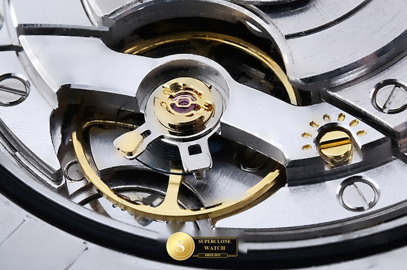Rolex Ref. RDJ0479A CLEAN PLUS - On-Wrist Presence & Case Thickness View (Photo 25 of 28)
