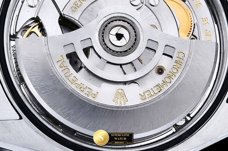 Rolex Ref. RDJ0479B CLEAN PLUS - Crown Guard & Dial Lume Verification (Photo 20 of 28)