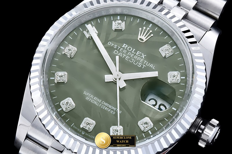 Rolex Ref. RDJ0480B CLEAN PLUS - Lug-to-Lug & Rehaut Engraving View (Photo 5 of 28)