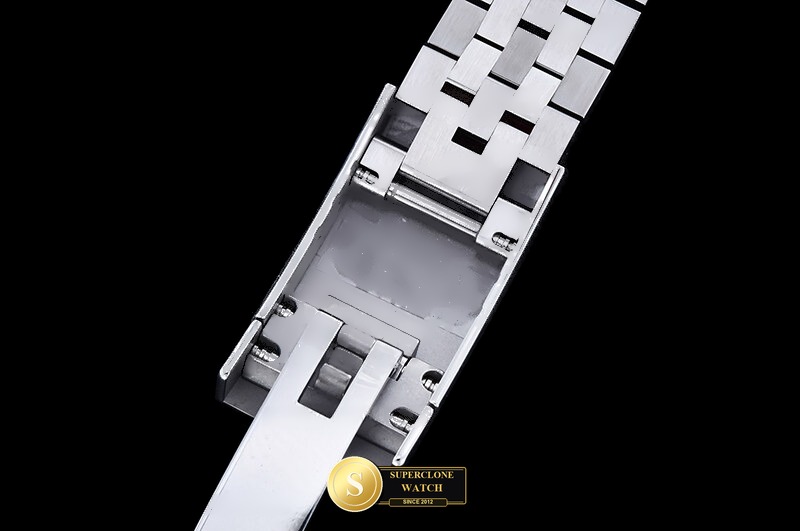 Rolex Ref. RDJ0483 VSF - Crown Guard & Dial Lume Verification (Photo 12 of 26)