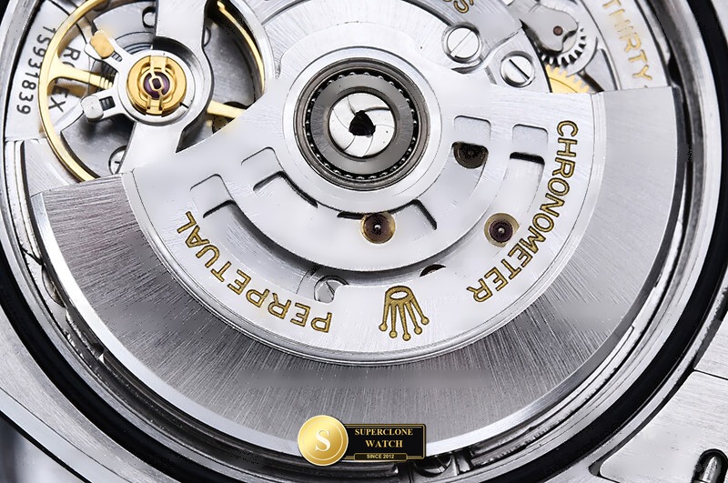 Rolex Ref. RDJ0483 VSF - On-Wrist Presence & Case Thickness View (Photo 21 of 26)