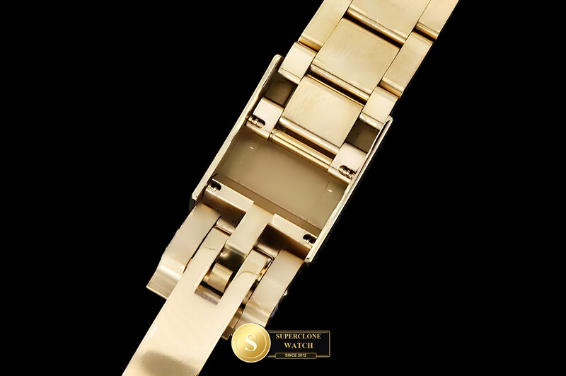 Rolex Ref. 126508 ARF - Crown Guard & Dial Lume Verification (Photo 14 of 32)