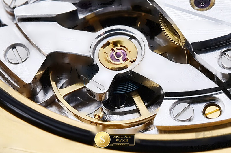 Rolex Ref. 126508 UFO - Crown Guard & Dial Lume Verification (Photo 30 of 34)