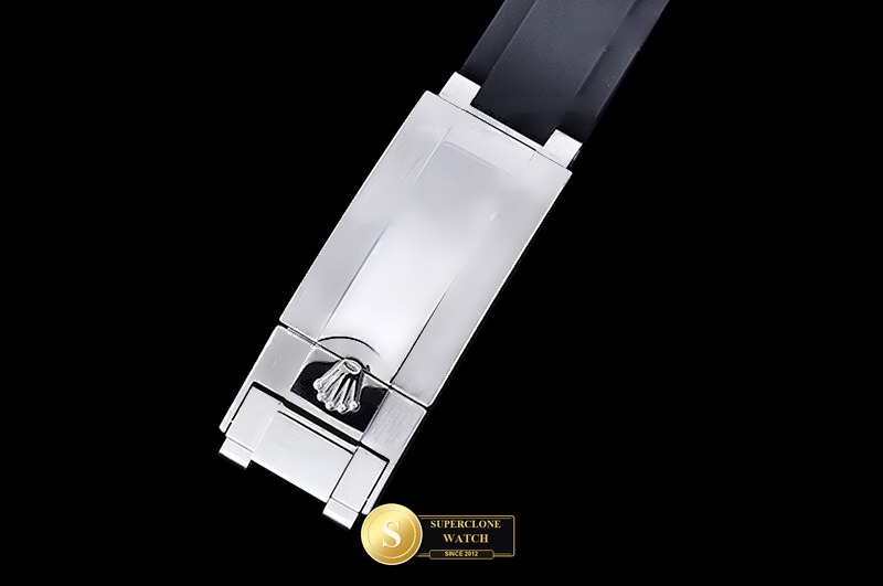 Rolex Ref. 126519 CLEAN PLUS - On-Wrist Presence & Case Thickness View (Photo 11 of 34)
