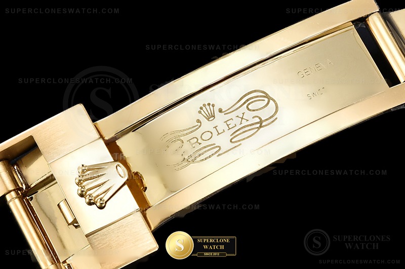 Rolex Ref. 126508 RWF - On-Wrist Presence & Case Thickness View (Photo 13 of 32)