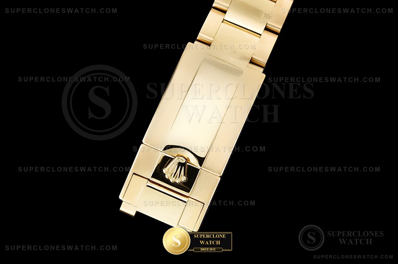 Rolex Ref. 126508 RWF - On-Wrist Presence & Case Thickness View (Photo 11 of 32)