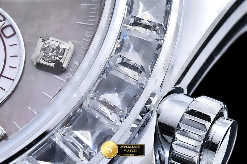 Rolex Ref. 126589R QF - Crown Guard & Dial Lume Verification (Photo 10 of 30)