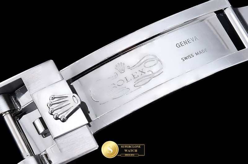 Rolex Ref. 126710GRNR RWF - Crown Guard & Dial Lume Verification (Photo 14 of 30)