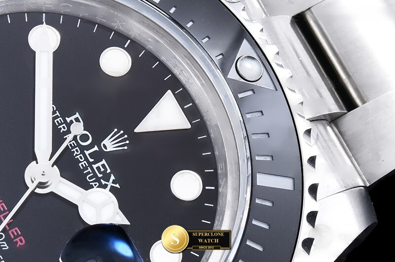 Rolex Ref. 126600 QF - Lateral Bezel & Sapphire Crystal Profile (Photo 6 of 31)