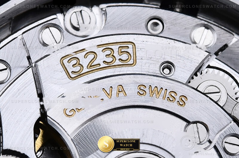 Rolex Ref. 126613LN RCF - On-Wrist Presence & Case Thickness View (Photo 23 of 31)