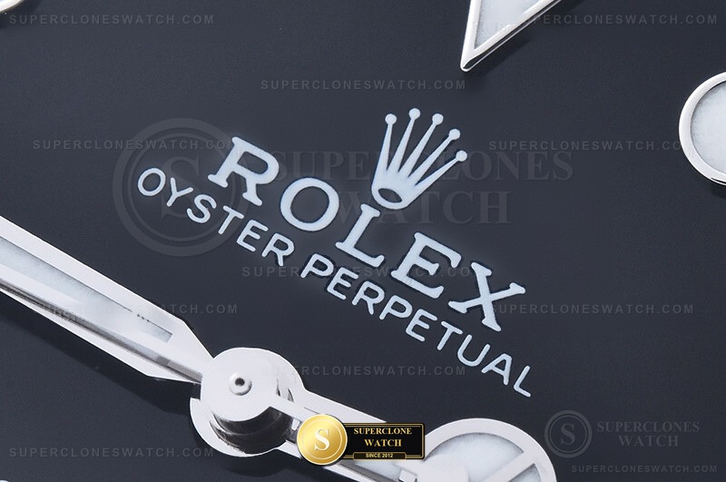 Rolex Ref. ROLSUB0520C VF - Crown Guard & Dial Lume Verification (Photo 8 of 30)