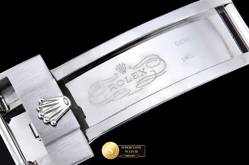 Rolex Ref. 126610LV QF - On-Wrist Presence & Case Thickness View (Photo 15 of 33)