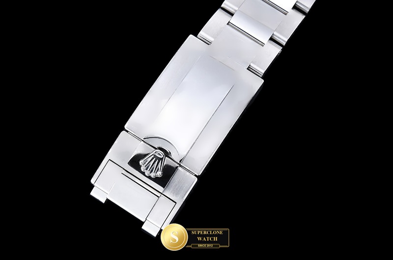 Rolex Ref. 126622 CLEAN PLUS - Crown Guard & Dial Lume Verification (Photo 12 of 31)
