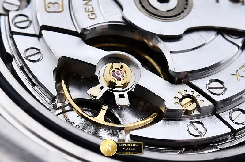 Rolex Ref. 226627 VSF - On-Wrist Presence & Case Thickness View (Photo 27 of 32)