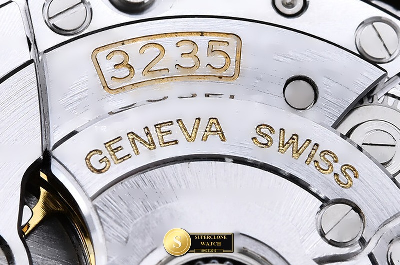 Rolex Ref. R2DJ0528F VSF - On-Wrist Presence & Case Thickness View (Photo 21 of 28)