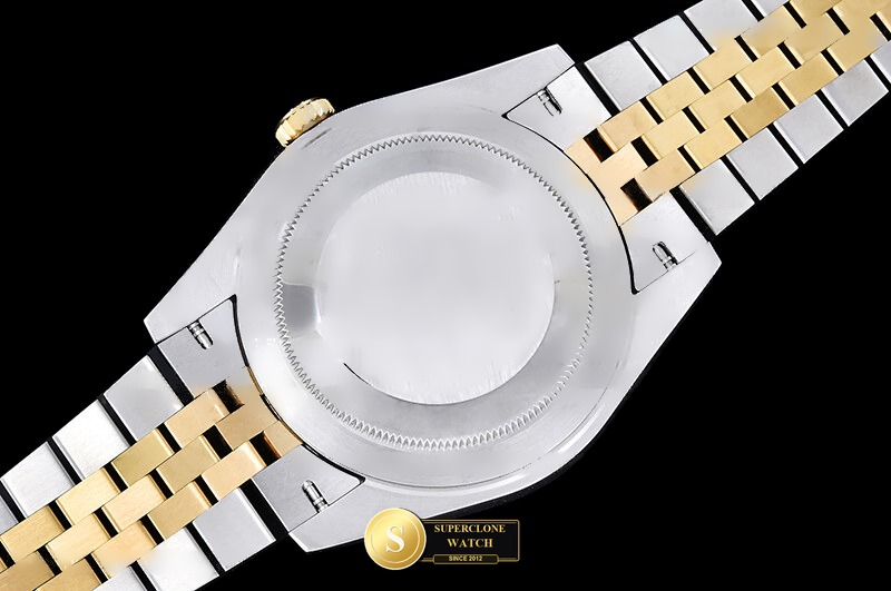 Rolex Ref. R2DJ0535 VSF - On-Wrist Presence & Case Thickness View (Photo 17 of 29)
