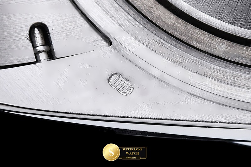 Rolex Ref. RDD0403D RG - On-Wrist Presence & Case Thickness View (Photo 25 of 30)