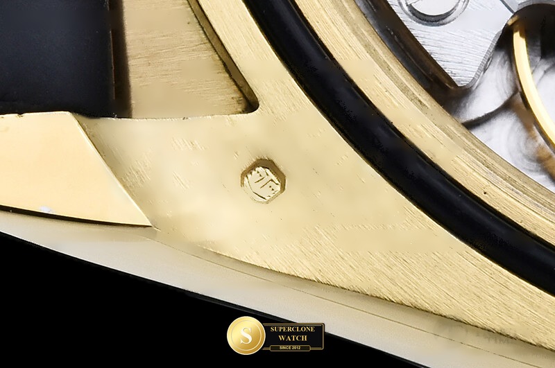 Rolex Ref. 126518 CLEAN PLUS - On-Wrist Presence & Case Thickness View (Photo 25 of 33)