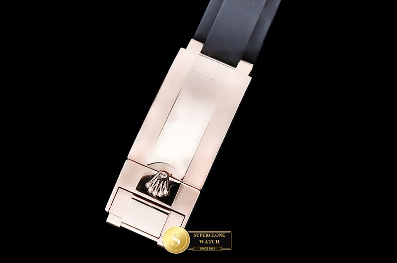 Rolex Ref. 126515 RWF - On-Wrist Presence & Case Thickness View (Photo 11 of 33)